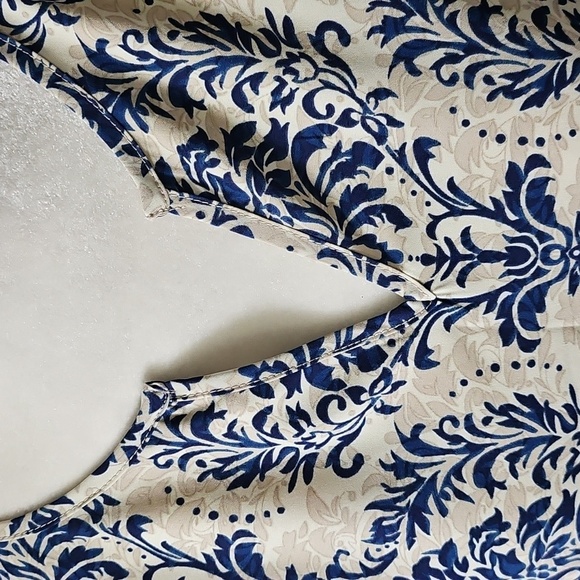 SHEIN Tan and Navy Blue Print Dress - Picture 4 of 14